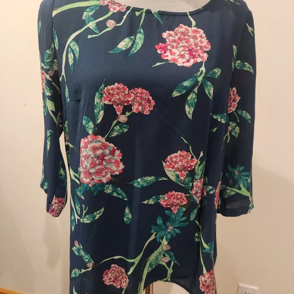 Anthropologie HD in Paris Eira Floral blouse - Picture 2 of 6